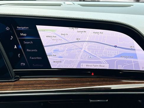 Used 2023 Cadillac Escalade Luxury image 14