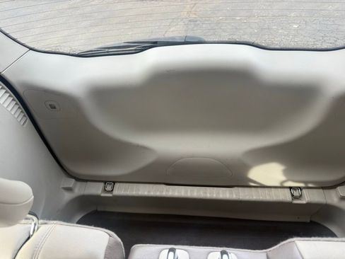 Used 2018 Chrysler Pacifica Touring-L image 48