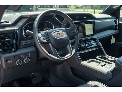 New 2026 GMC Sierra 2500 AT4X w/ LPO, Black Badging Package AWD/4WD image 11