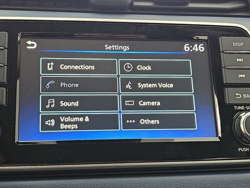 New 2025 Nissan Versa SV w/ Trunk Package image 20