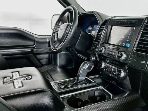 Used 2018 Ford F150 Lariat w/ Equipment Group 502A Luxury AWD/4WD image 30