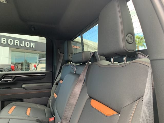 New 2026 GMC Sierra 2500 AT4 w/ AT4 Preferred Package AWD/4WD image 10