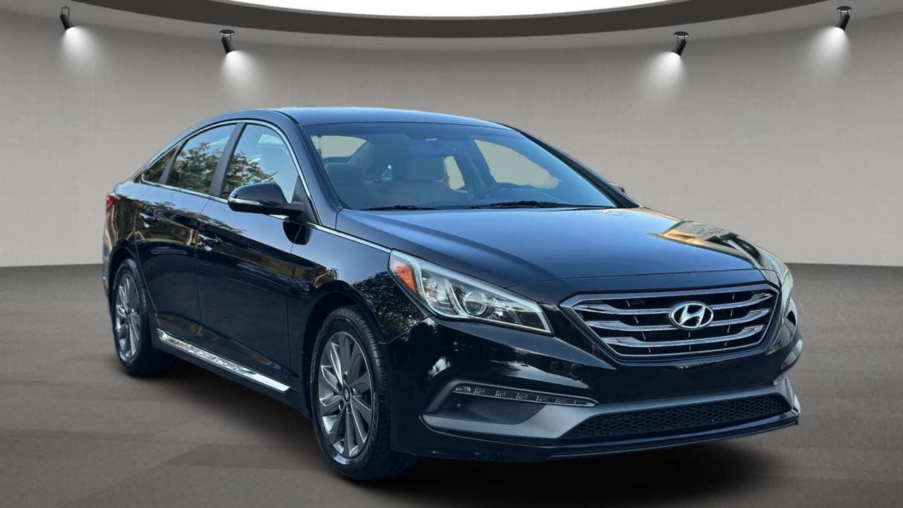 Used 2015 Hyundai Sonata Sport FWD image 2