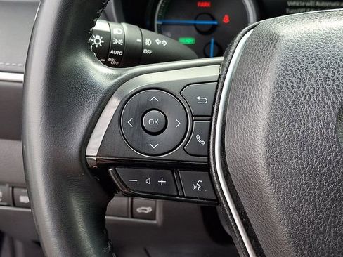 Used 2024 Toyota Venza XLE AWD/4WD image 24