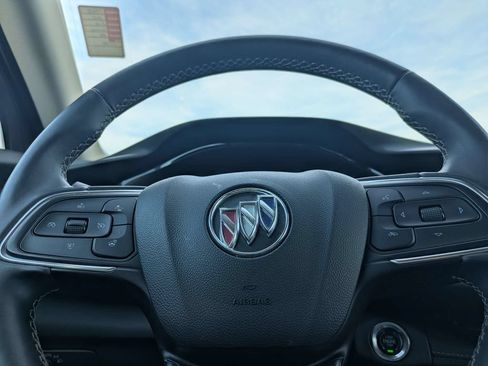 Used 2023 Buick Envision Essence w/ Sport Touring Package AWD/4WD image 32