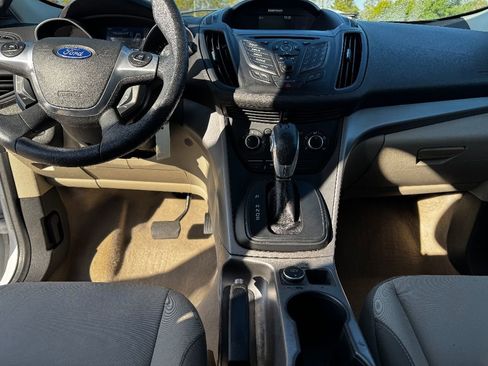 Used 2014 Ford Escape SE image 18