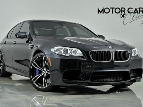 Used 2013 BMW M5 RWD image 1