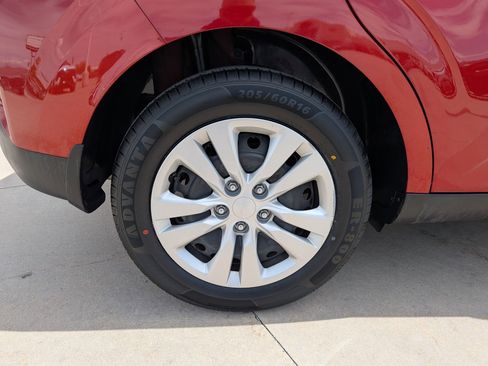 Certified 2023 Kia Soul LX FWD image 12