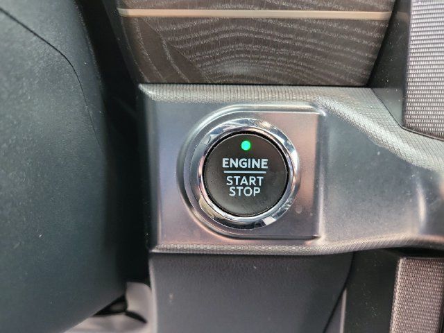 Certified 2022 Ford F150 Platinum w/ Equipment Group 701A High AWD/4WD image 33