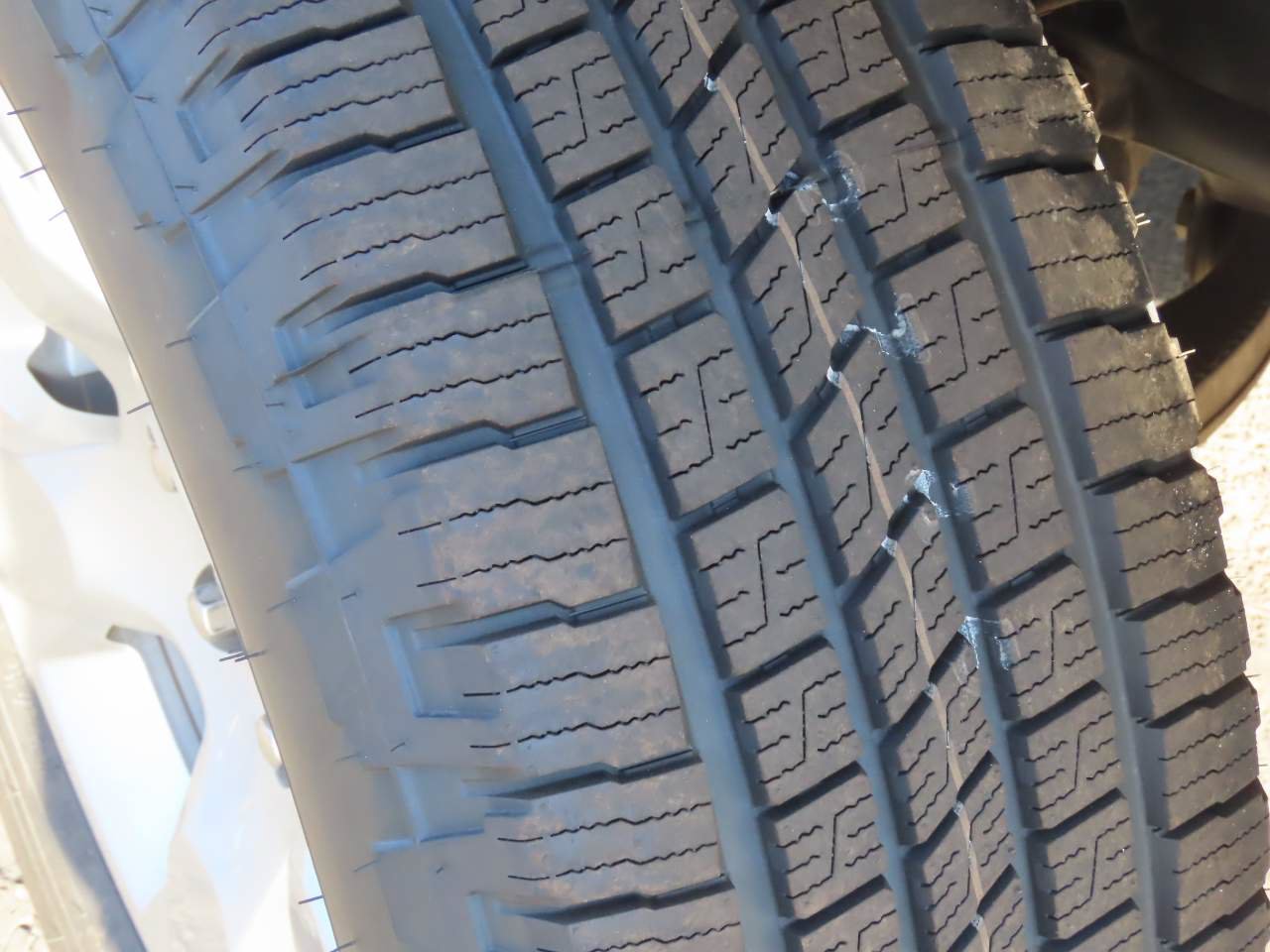 Used 2025 RAM 1500 Big Horn AWD/4WD image 9