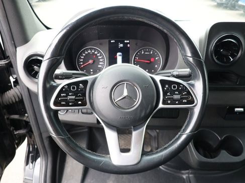 Used 2023 Mercedes-Benz Sprinter 2500 w/ Acoustic Package image 13