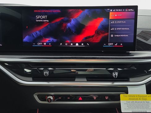 New 2026 BMW X7 M60i image 21