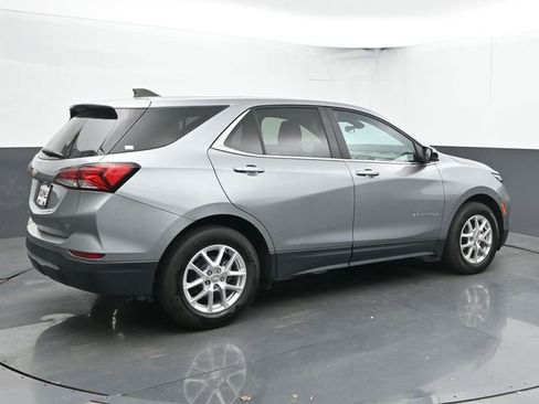 Used 2023 Chevrolet Equinox LT image 11