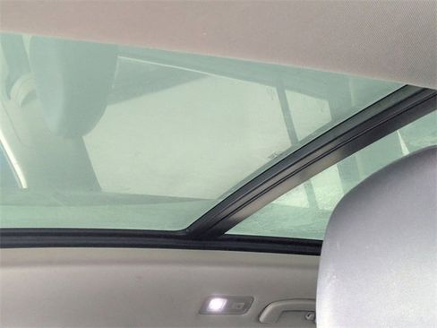 Used 2021 Volkswagen Atlas SEL image 13