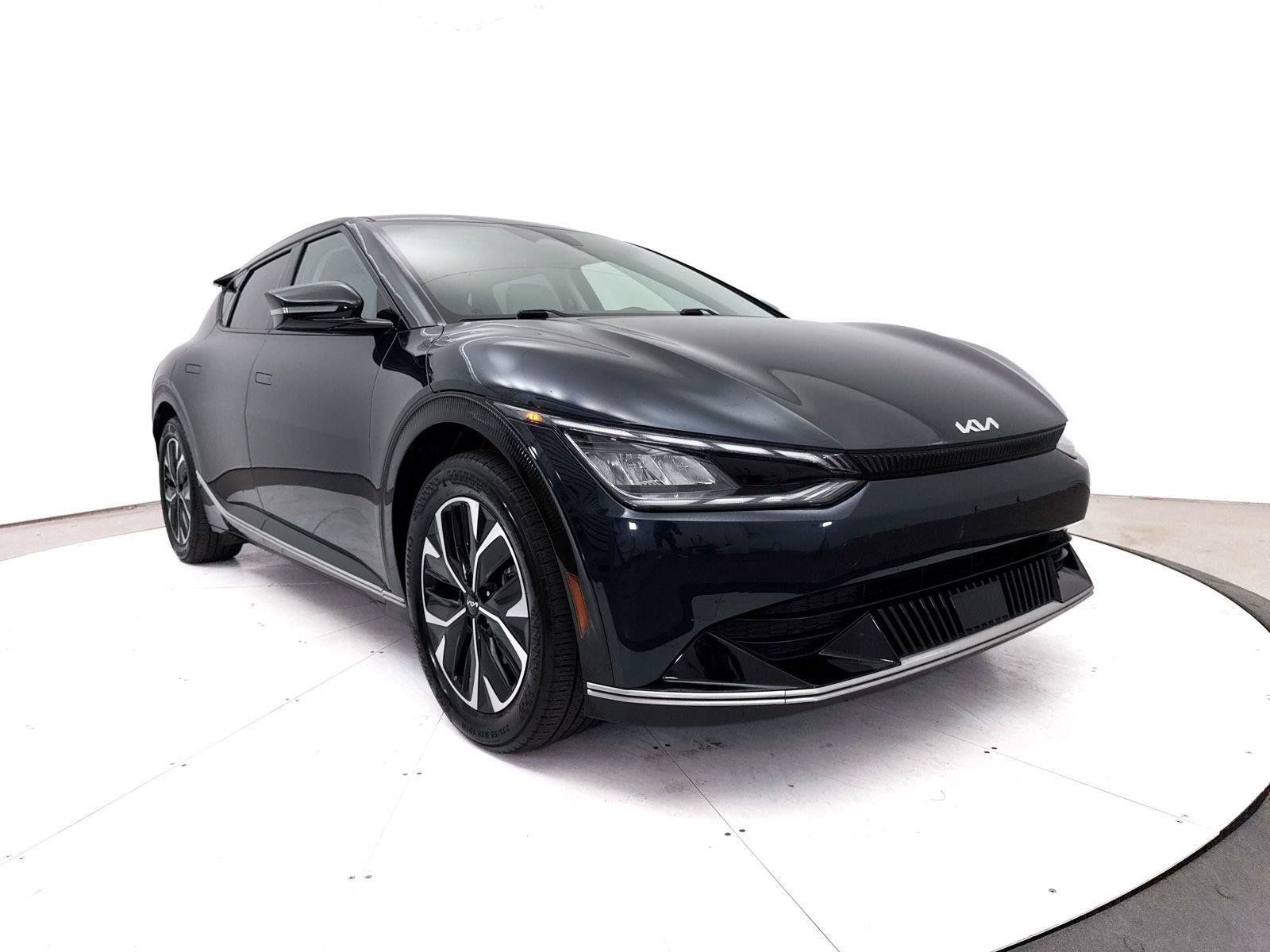 Used 2023 Kia EV6 Wind RWD image 13