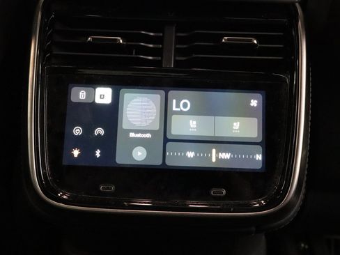 Used 2022 Rivian R1T Adventure image 30