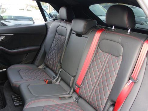 Used 2026 Audi Q8 Prestige image 35