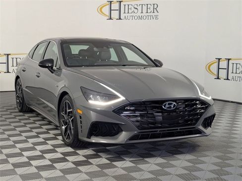 Used 2022 Hyundai Sonata N Line w/ Preferred Accessory Package image 2