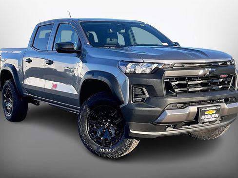 Used 2024 Chevrolet Colorado Trail Boss w/ Advanced Trailering Package image 1