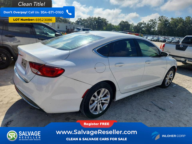 Used 2015 Chrysler 200 Limited w/ Convenience Group FWD image 4