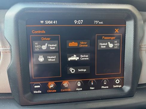 Used 2021 Jeep Gladiator Overland AWD/4WD image 11