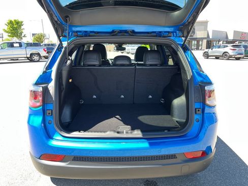 Used 2026 Jeep Compass Limited AWD/4WD image 28