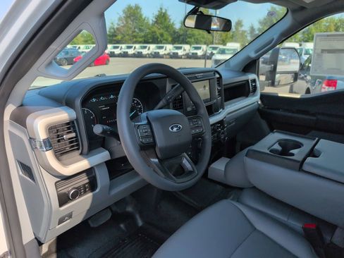 New 2026 Ford F450 XL AWD/4WD image 10