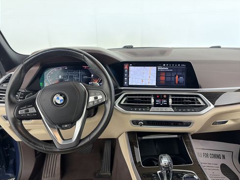 Used 2019 BMW X5 xDrive40i w/ Premium Package 2 AWD/4WD image 3