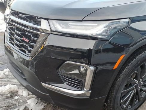 Used 2023 Chevrolet Traverse RS w/ LPO, Floor Liner Package image 7