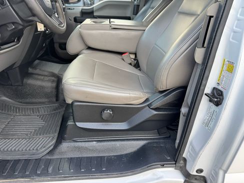 Used 2019 Ford F250 XL w/ XL Value Package image 19