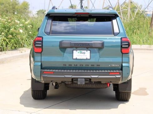 New 2026 Toyota 4Runner TRD Off-Road Premium AWD/4WD image 7