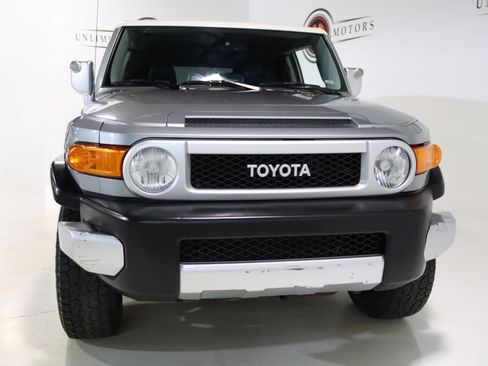 Used 2012 Toyota FJ Cruiser 4WD w/ Upgrade Pkg image 23