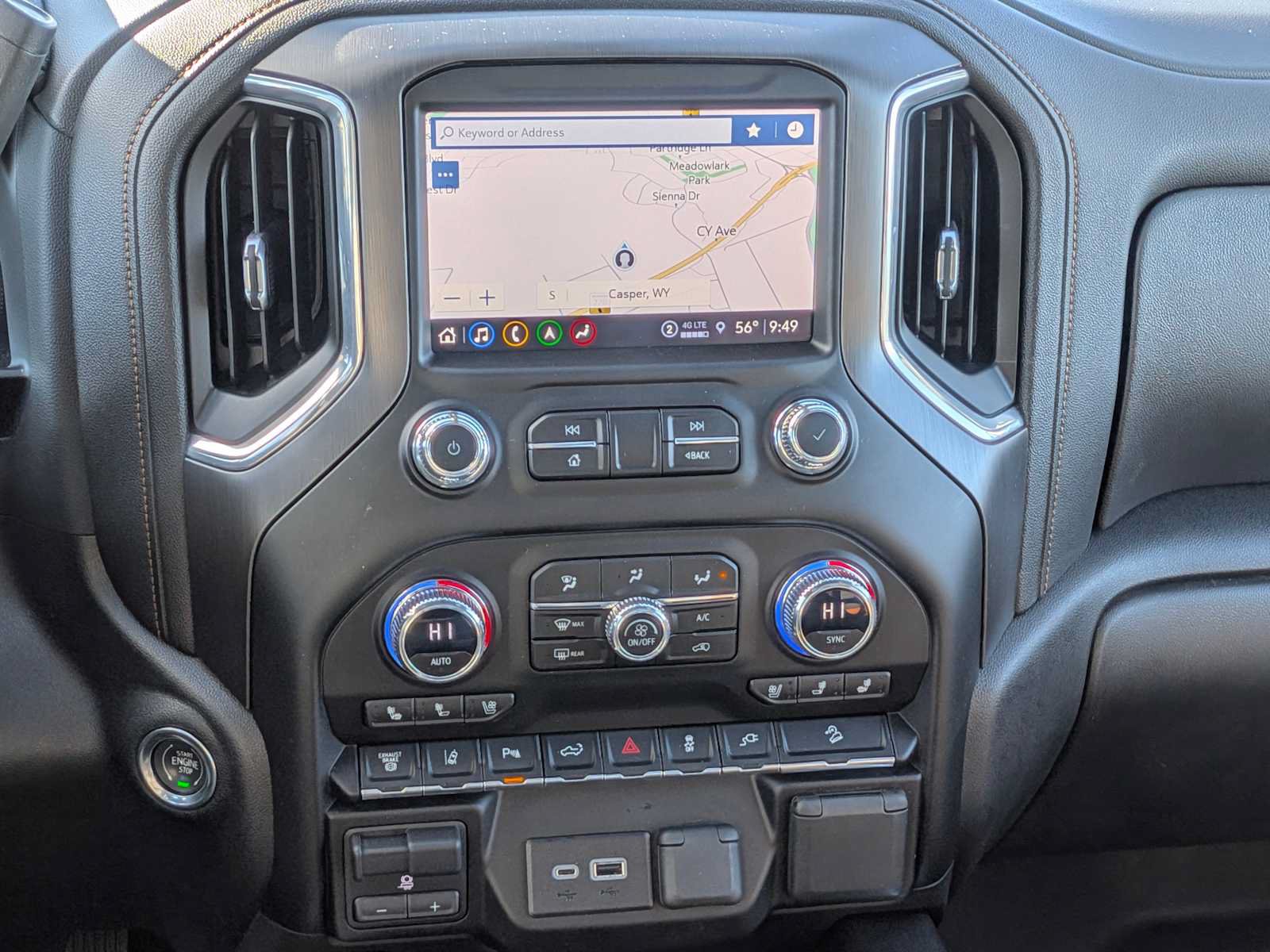 Used 2023 GMC Sierra 3500 AT4 w/ AT4 Premium Plus Package AWD/4WD image 28