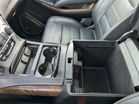 Used 2019 GMC Yukon Denali image 29