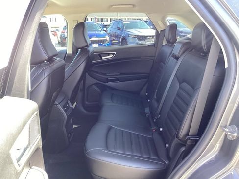 Used 2021 Ford Edge SEL w/ Convenience Package AWD/4WD image 15