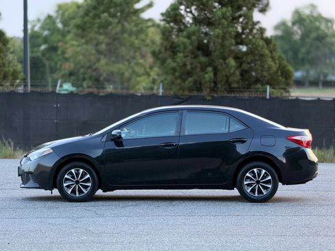 Used 2015 Toyota Corolla L FWD image 8