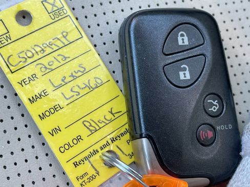 Used 2012 Lexus LS 460 image 32