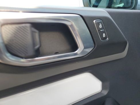 Used 2023 Ford Bronco Big Bend image 25