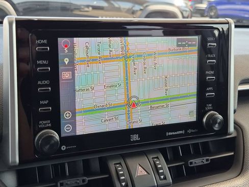 Used 2019 Toyota RAV4 Limited w/ Advanced Technology Package FWD image 19