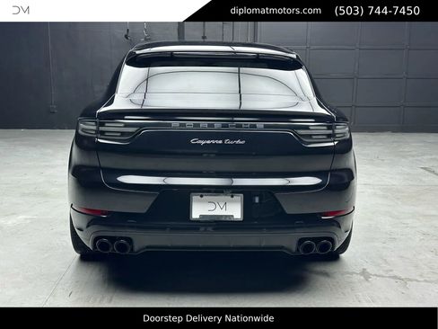 Used 2022 Porsche Cayenne Turbo w/ Performance Package (PG2) image 6