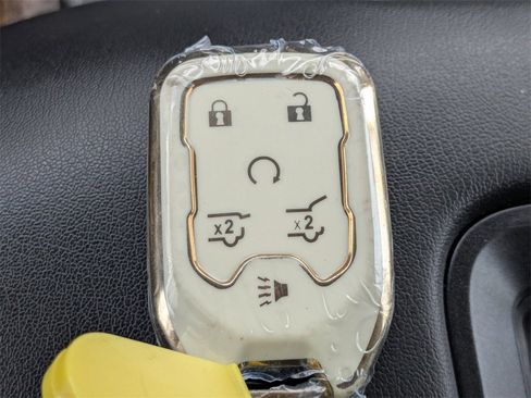 Used 2020 Chevrolet Suburban Premier image 30