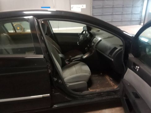 Used 2011 Nissan Sentra 2.0 S FWD image 27