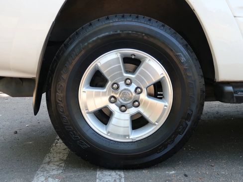 Used 2005 Toyota 4Runner Sport AWD/4WD image 15