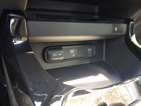 New 2026 Kia Seltos EX FWD image 36