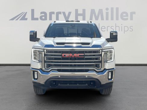 Used 2023 GMC Sierra 3500 SLT w/ SLT Premium Package image 8