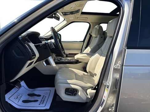 Used 2015 Land Rover Range Rover Autobiography image 10