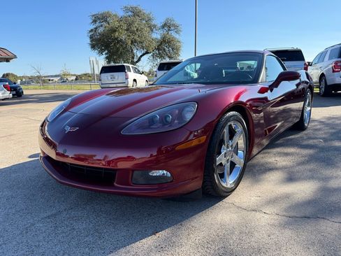 Used 2007 Chevrolet Corvette Coupe image 3