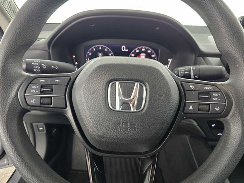 Used 2023 Honda Accord EX image 22