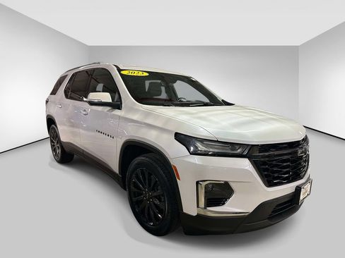 Used 2023 Chevrolet Traverse RS AWD/4WD image 5
