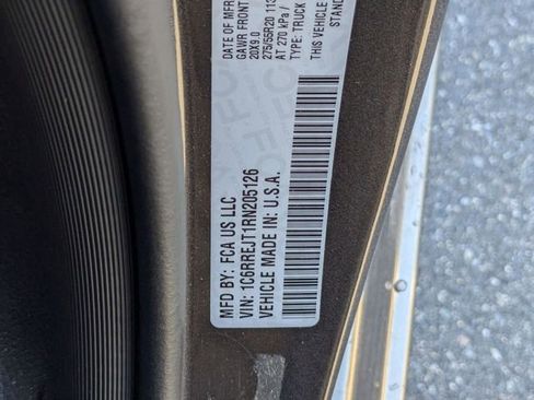 Used 2024 RAM 1500 Laramie image 26